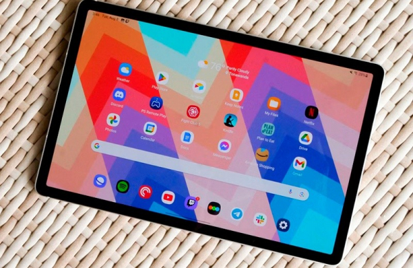 Обзор Samsung Galaxy Tab S9 5G: планшета на Android основного конкурента iPad