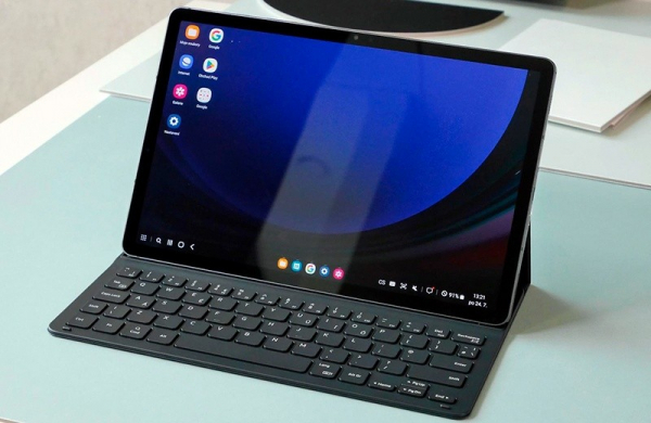 Обзор Samsung Galaxy Tab S9 5G: планшета на Android основного конкурента iPad