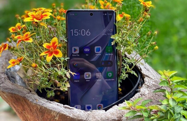 Обзор Oppo Reno10 5G: смартфона со стильной внешностью и множеством различий