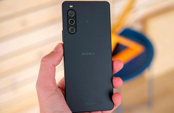 Обзор Sony Xperia 10 V: смартфона с хорошей камерой и автономностью за меньшие деньги