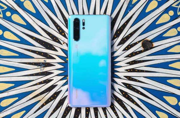 Обзор Huawei P30 Pro: уникальный и удобный камерофон