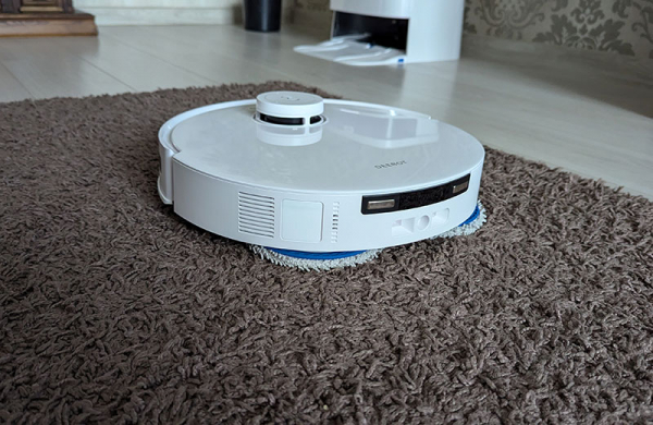 Обзор Ecovacs Deebot T30 Pro Omni: эффективного робота-пылесоса с продвинутыми решениями