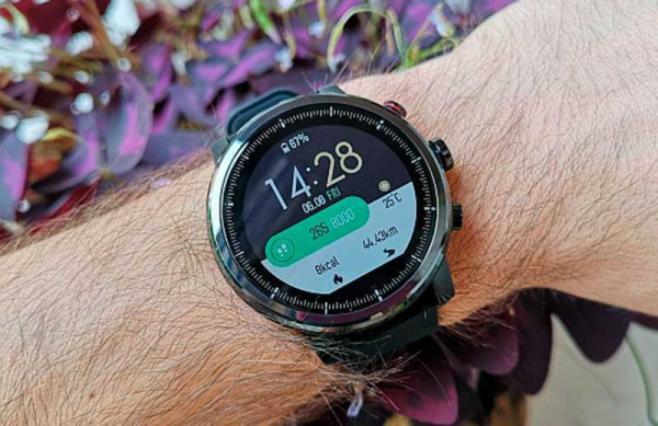 Обзор Amazfit Stratos 3: умные и спортивные часы