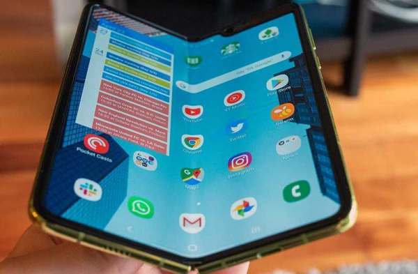 Обзор Samsung Galaxy Fold: ещё один шаг к складному будущему