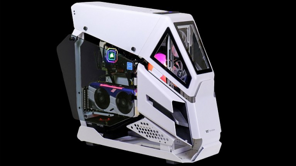 Обзор корпуса Thermaltake AH T600 Snow